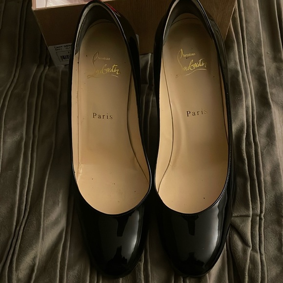 I am selling “Christian Louboutin Lady Gena” 85 Patent Black Size 38 - Picture 2 of 8